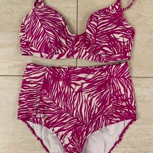 Athleta Palms High Waist 34D/DD bikini top bottoms